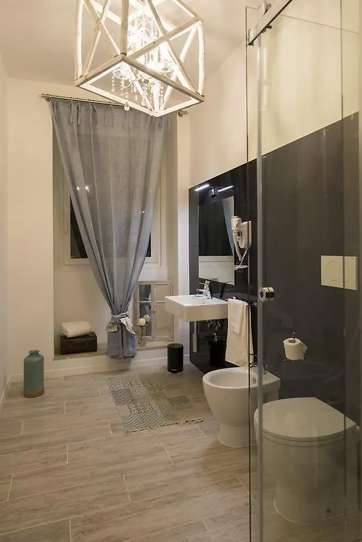 So&Leo Guest House Genoa